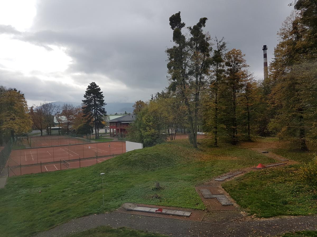 Penzion Branabeskyd Frýdlant nad Ostravicí Bagian luar foto